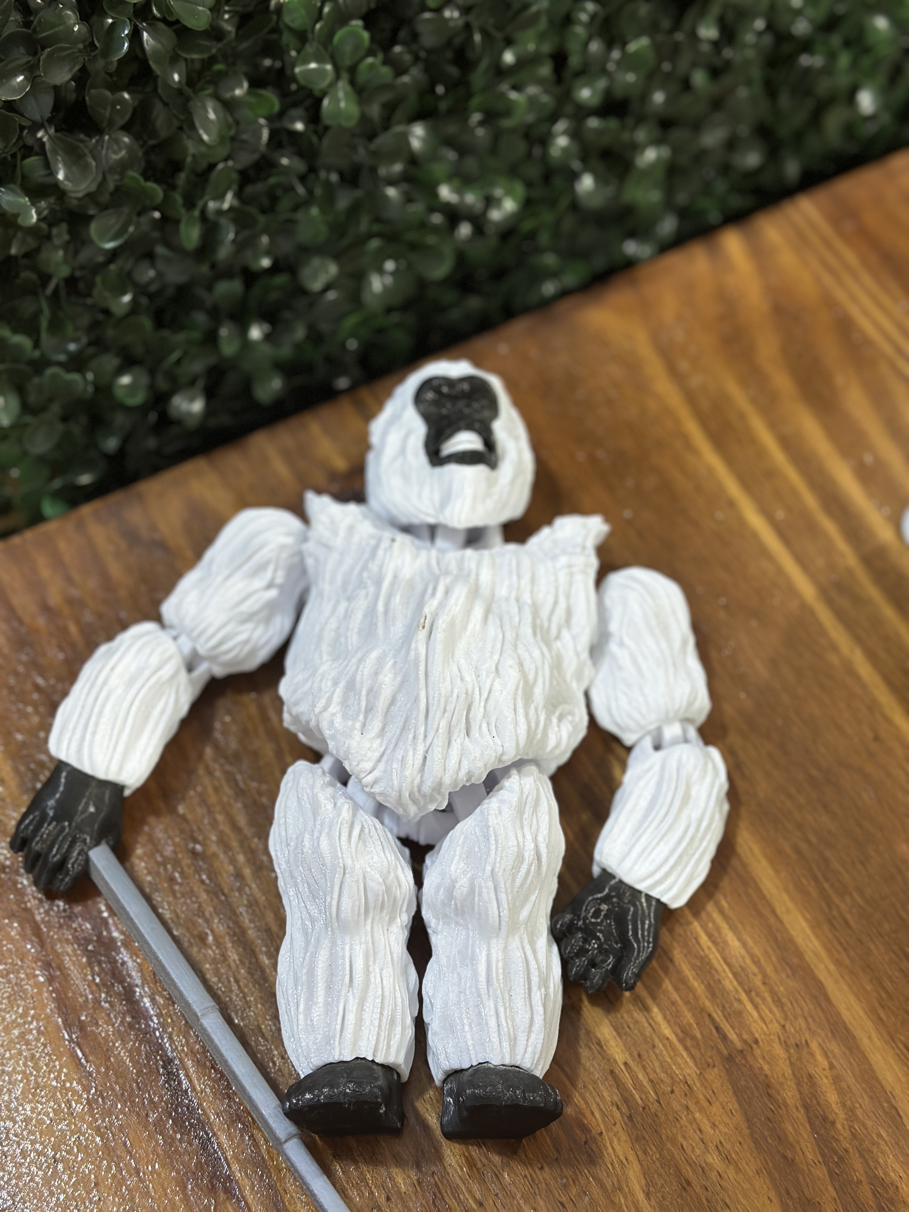 Figura de Acción Articulada de Yeti